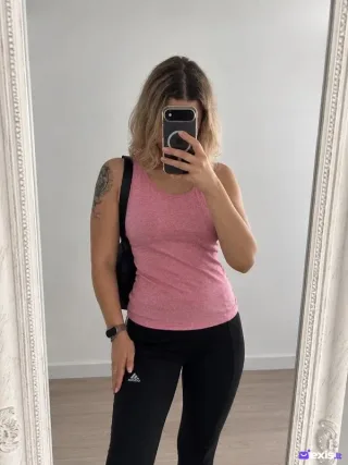 Rožinė sportinė palaidinė be rankovių - S/M