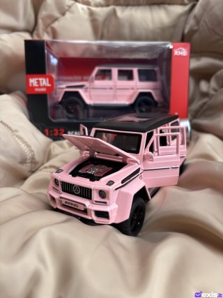 Metalinis modeliukas Mercedes G63 AMG